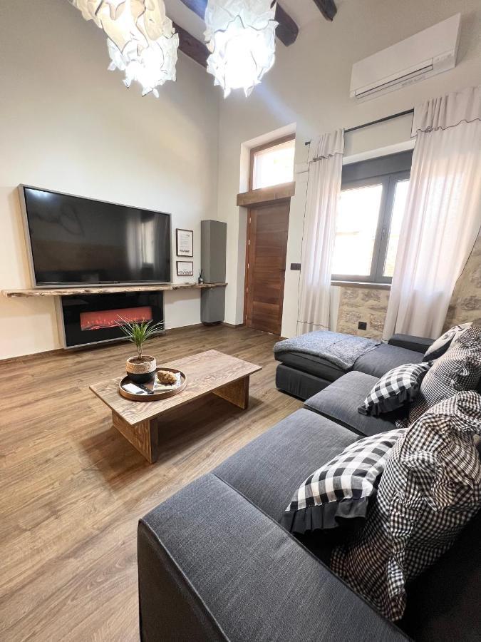 Bánova Apartamento Turístico Alhama de Aragón Esterno foto